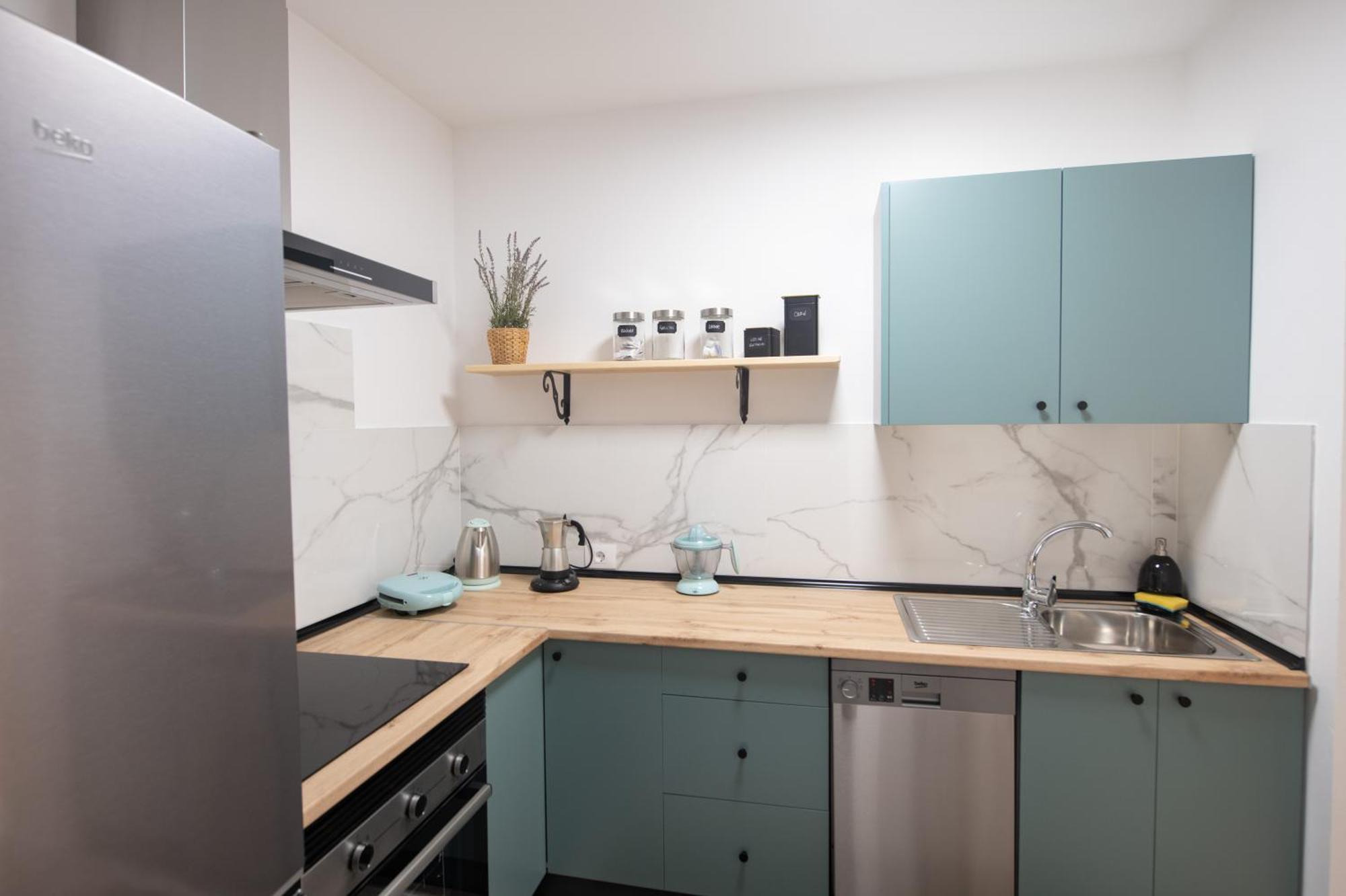 Comfortable Centric Apartment Steps From The Beach Гран Тарахал Екстериор снимка